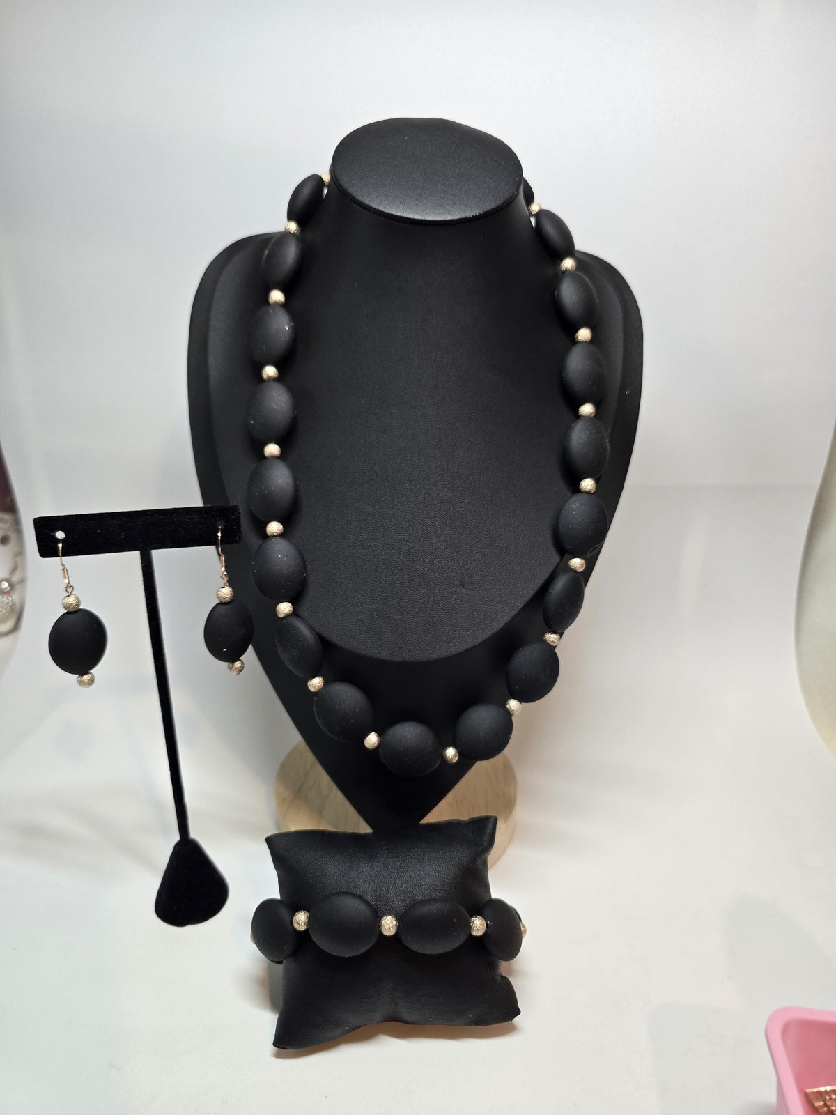 Matte Black & Gold Beaded Jewelry Set