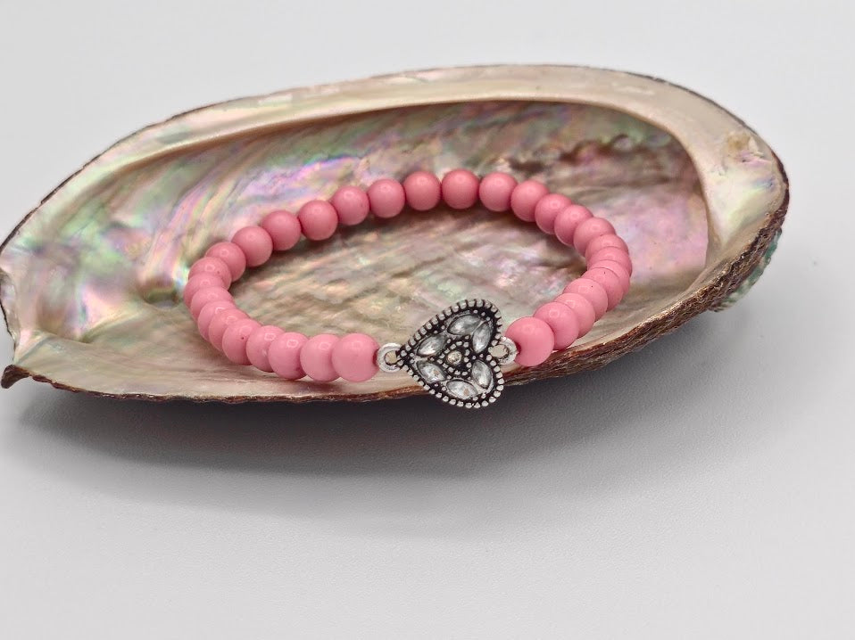 Rhinestone Heart Beaded Bracelet