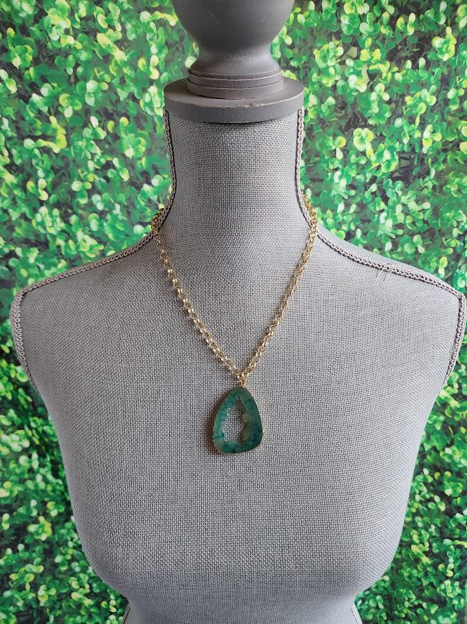 Green Resin Geode Pendant Necklace | Gold-Tone Chain, Statement Jewelry