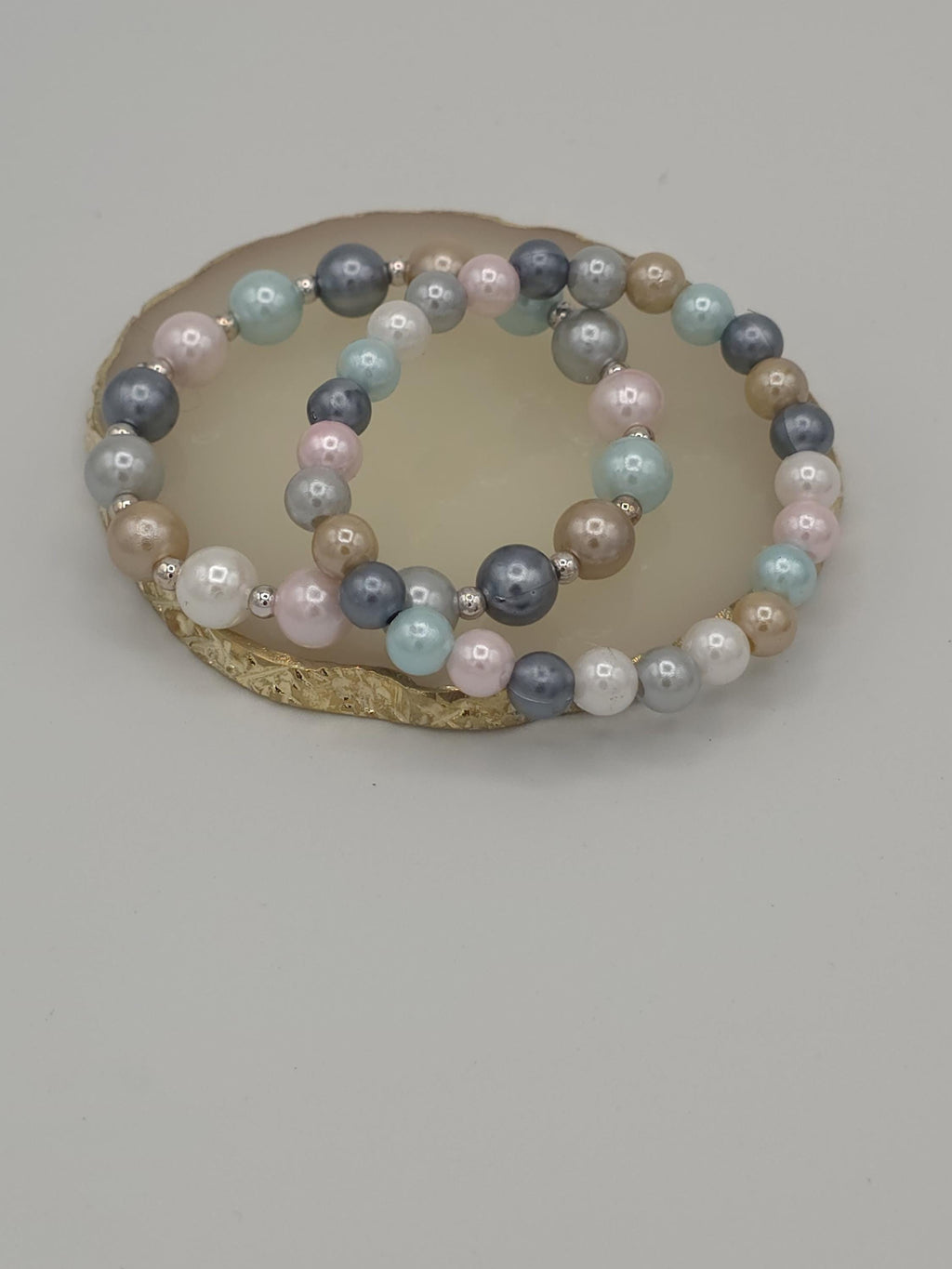 Pastel Pearl-Style Bracelet Set – 3 Piec