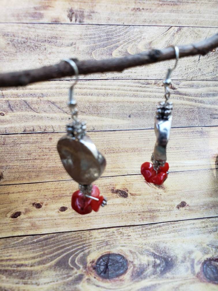 Silver Textured Disc & Red Chip Earrings