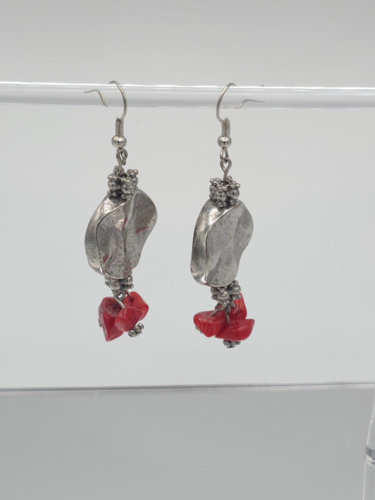 Silver Textured Disc & Red Chip Earrings