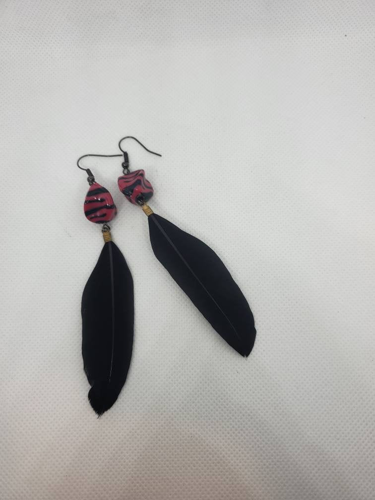 Fuchsia & Black Feather Dangle Earrings - Elegant Statement Jewelry